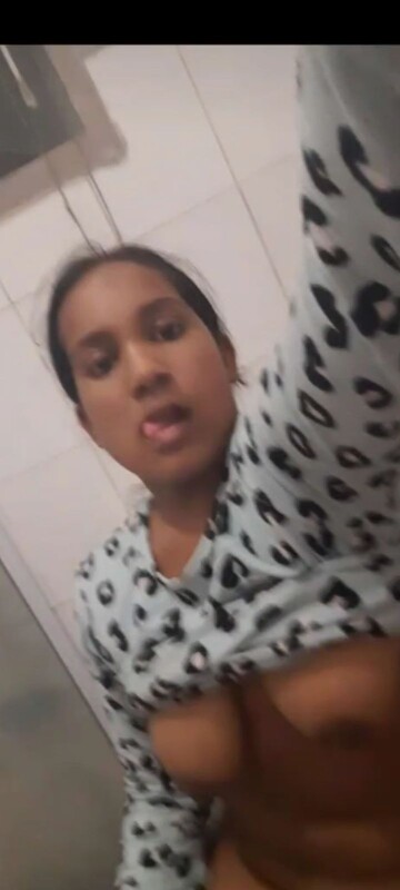 Horny Gf Fingering