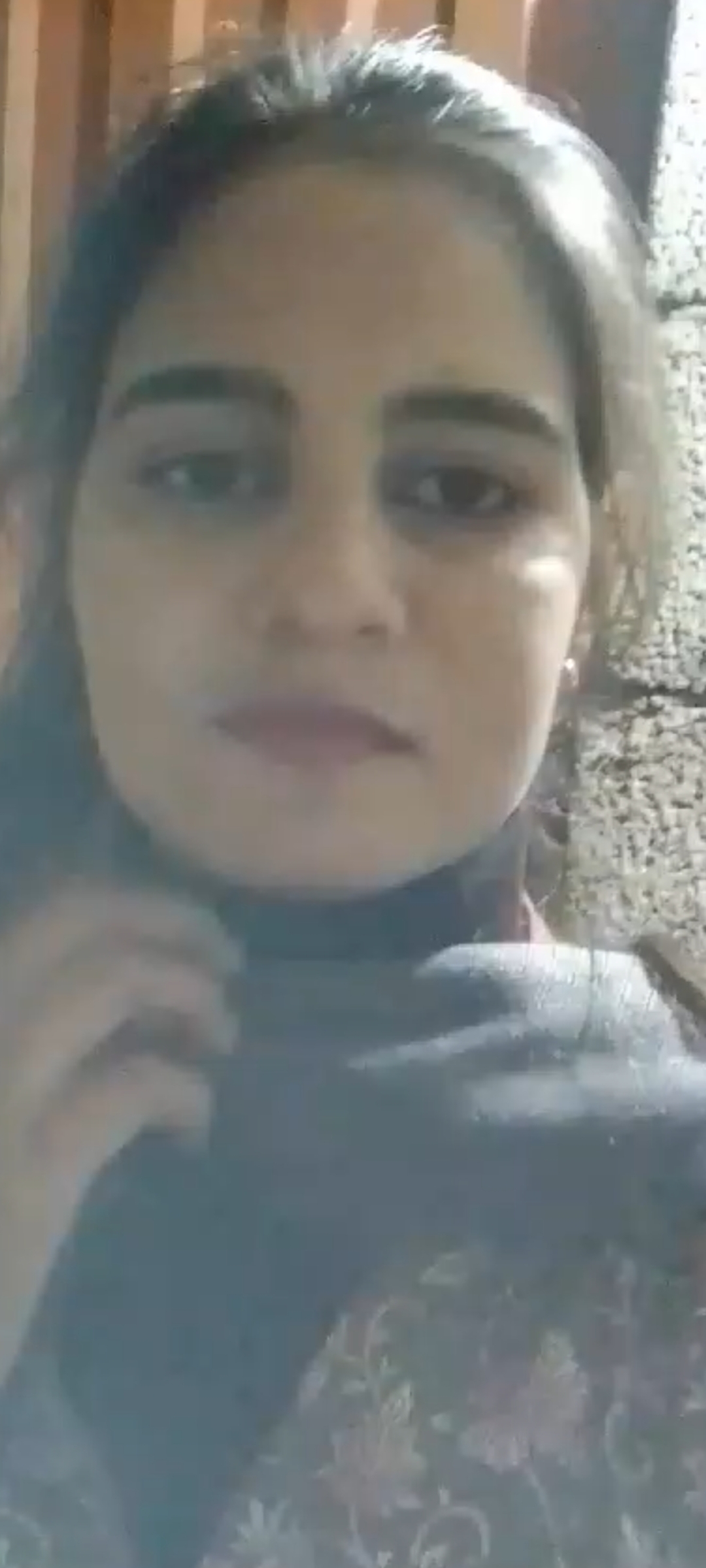 Desi lady exposes boobs and pussy