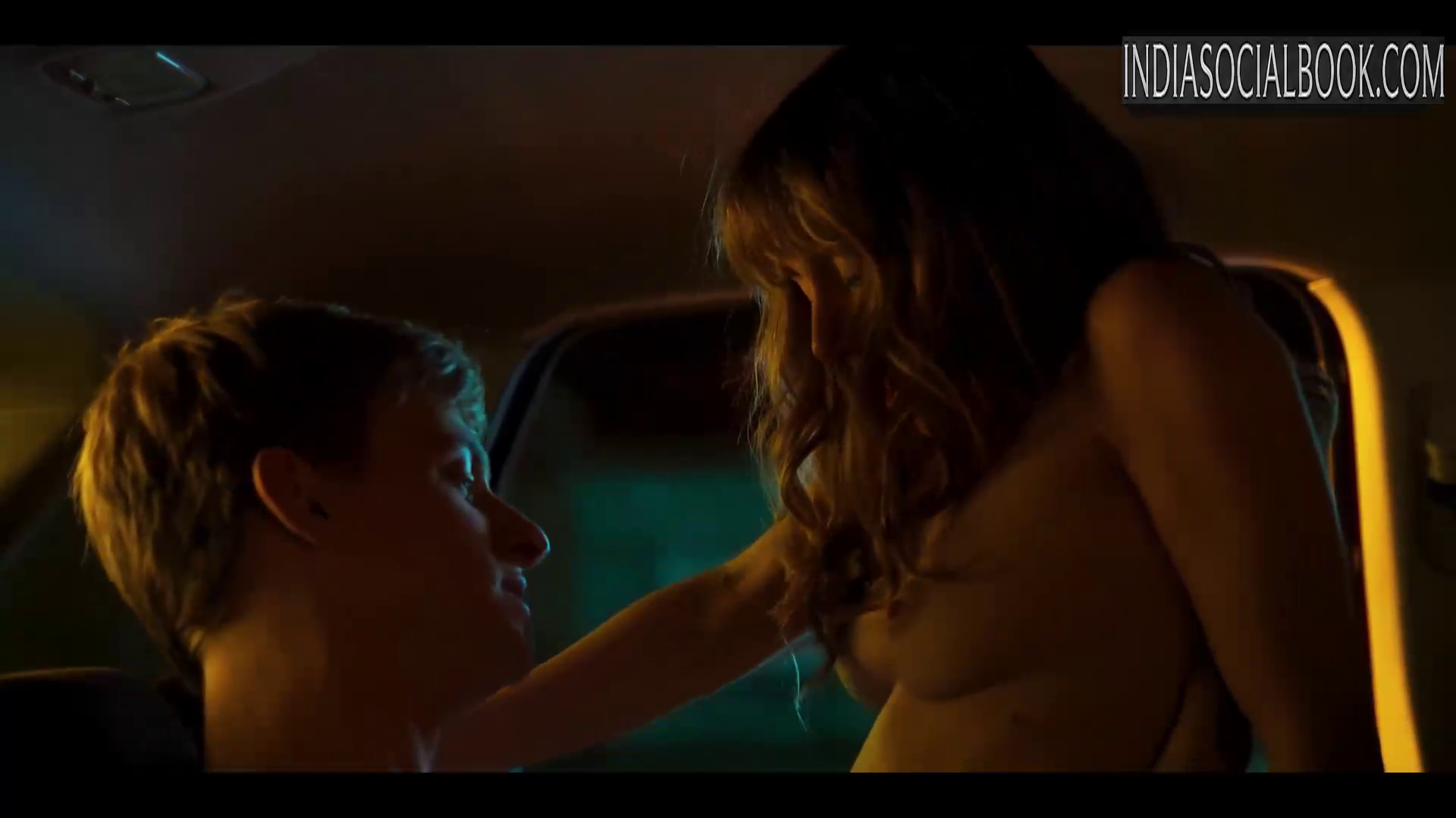 Lucia Caraballo Sexy Scene
