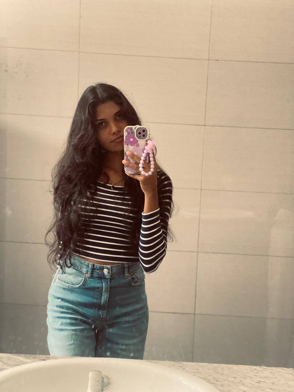 Beautiful Sri Lankan Girl Suck and Anal Fuck Her Boyfriend