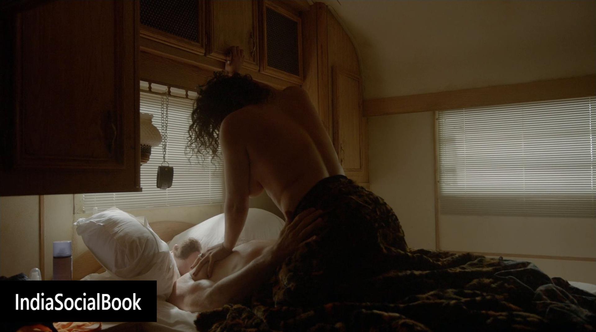 Eve Harlow nude